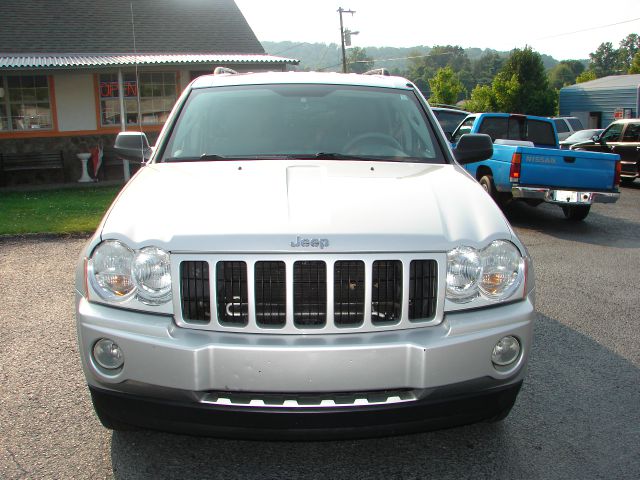 2007 Jeep Grand Cherokee Sedan 4dr