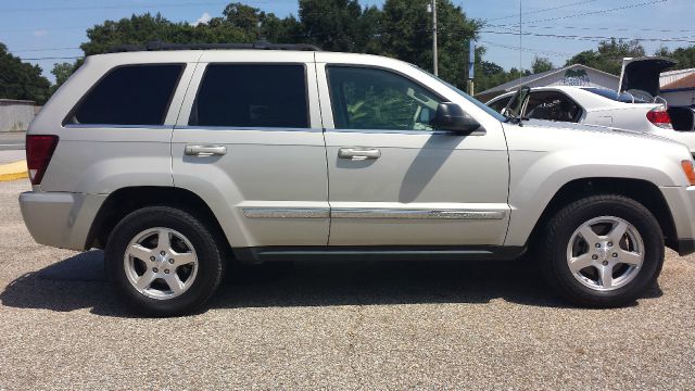 2007 Jeep Grand Cherokee Super