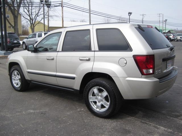 2007 Jeep Grand Cherokee LS