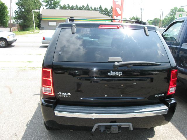 2007 Jeep Grand Cherokee Super