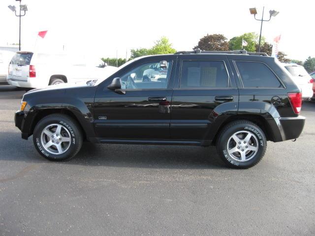 2007 Jeep Grand Cherokee 323i Sport Package