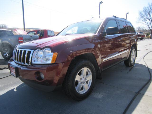 2007 Jeep Grand Cherokee SLT 25