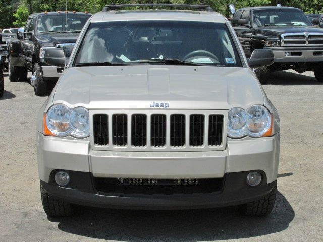 2008 Jeep Grand Cherokee LOW Miles NICE 4door Sedan