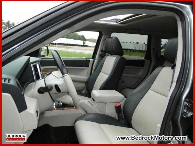 2008 Jeep Grand Cherokee SLT 25