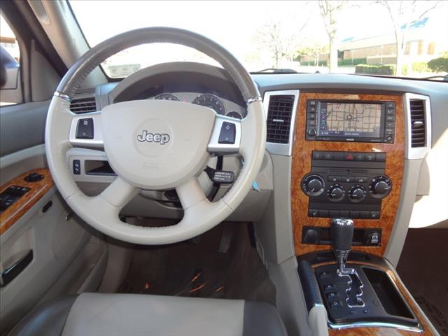 2008 Jeep Grand Cherokee SLT 25