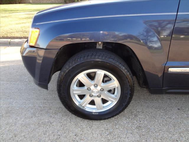 2008 Jeep Grand Cherokee SLT 25