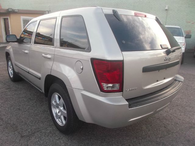 2008 Jeep Grand Cherokee Sedan 4dr