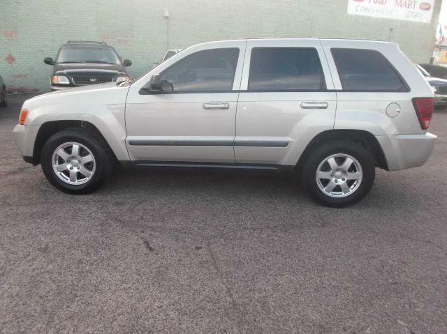 2008 Jeep Grand Cherokee Sedan 4dr