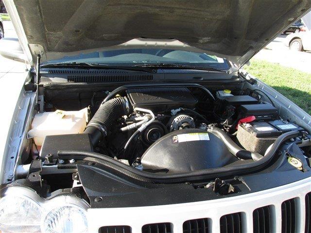 2009 Jeep Grand Cherokee 4dr Sdn Touring Signature RWD