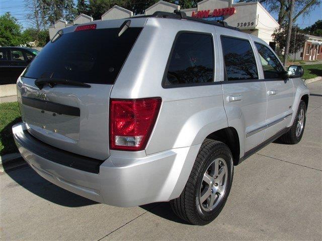 2009 Jeep Grand Cherokee 4dr Sdn Touring Signature RWD