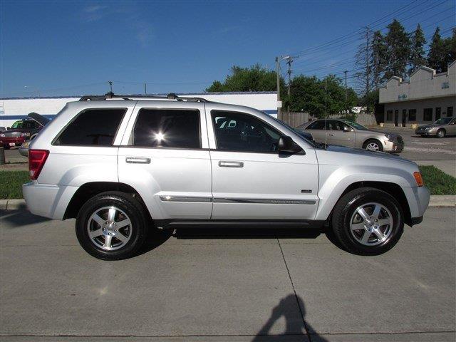 2009 Jeep Grand Cherokee 4dr Sdn Touring Signature RWD