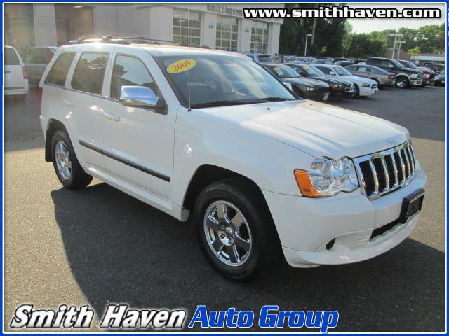 2009 Jeep Grand Cherokee 323i Sport Package