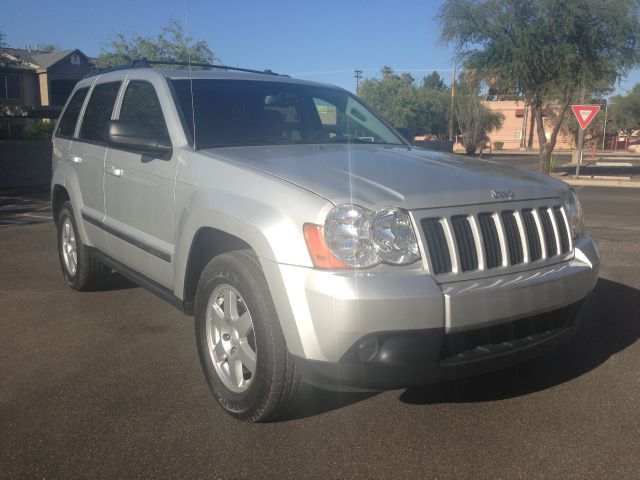 2009 Jeep Grand Cherokee LS