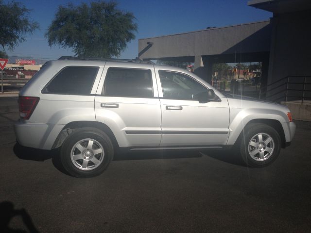 2009 Jeep Grand Cherokee LS