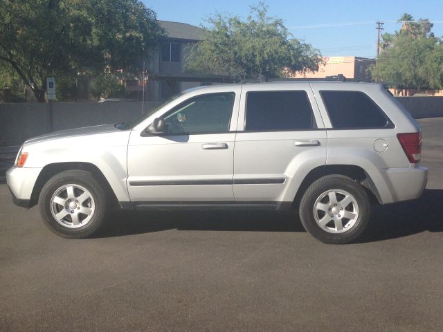 2009 Jeep Grand Cherokee LS