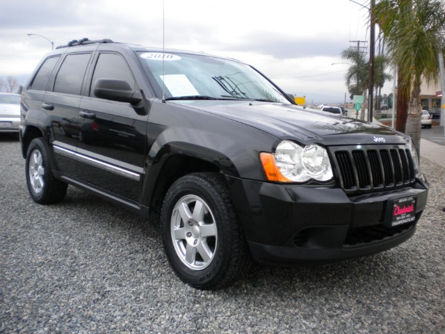 2010 Jeep Grand Cherokee Sedan 4dr