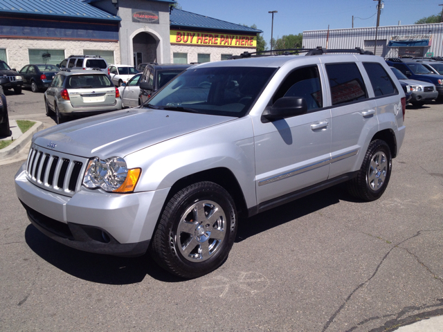 2010 Jeep Grand Cherokee 750li Xdrive 1-ownerawdnavigation Sedan