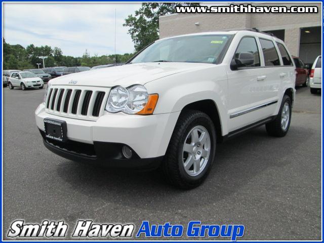 2010 Jeep Grand Cherokee 323i Sport Package