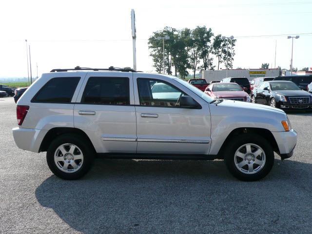 2010 Jeep Grand Cherokee LS