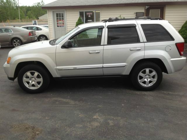 2010 Jeep Grand Cherokee LS