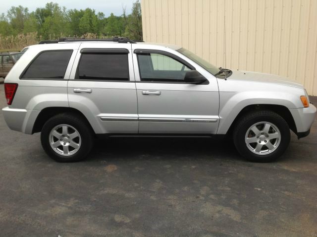 2010 Jeep Grand Cherokee LS