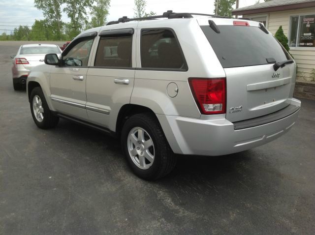 2010 Jeep Grand Cherokee LS