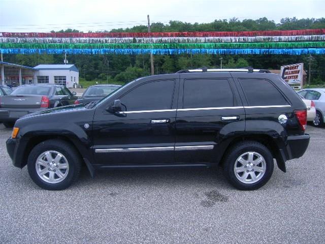 2010 Jeep Grand Cherokee SLT 25