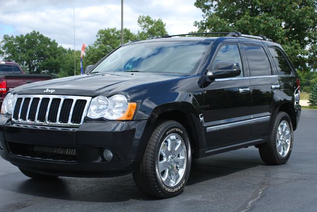 2010 Jeep Grand Cherokee Super