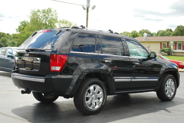 2010 Jeep Grand Cherokee Super