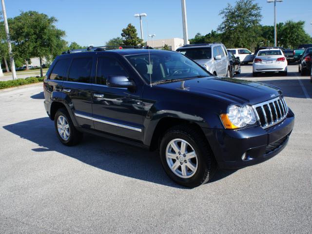 2010 Jeep Grand Cherokee SLT 25