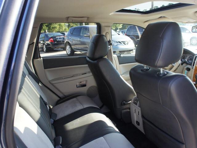 2010 Jeep Grand Cherokee SLT 25