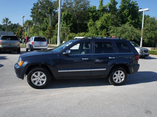 2010 Jeep Grand Cherokee SLT 25