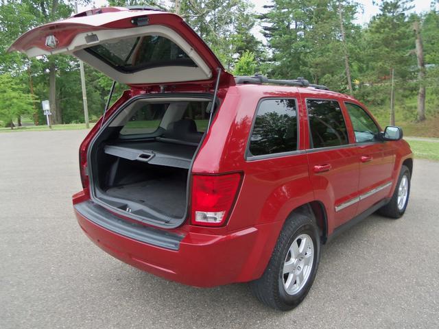 2010 Jeep Grand Cherokee LS