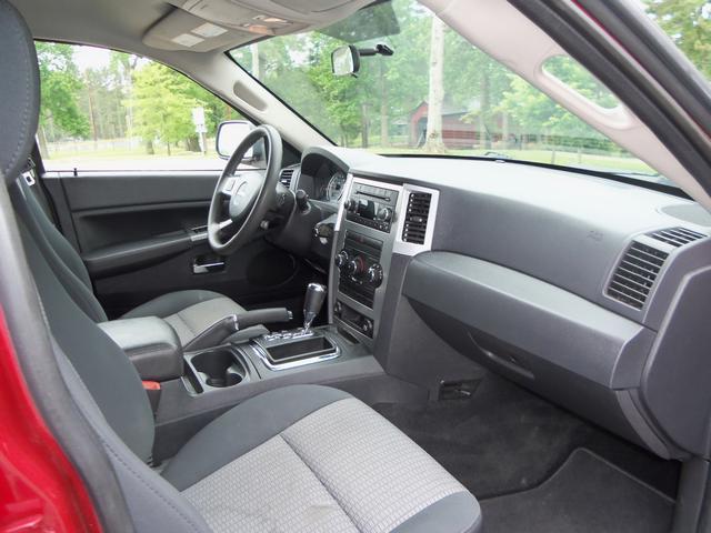 2010 Jeep Grand Cherokee LS