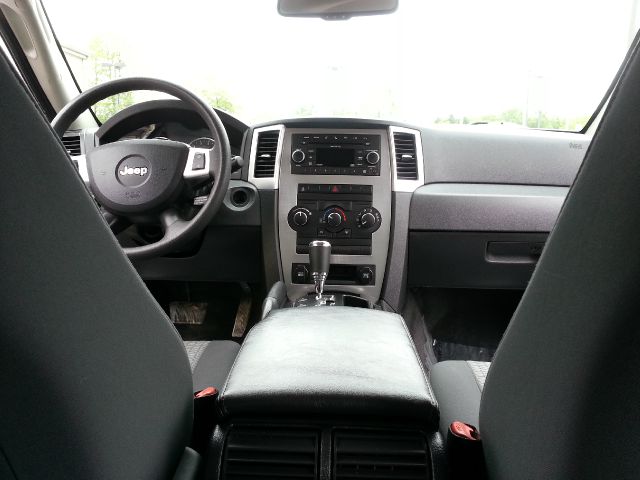 2010 Jeep Grand Cherokee Base W/nav.sys