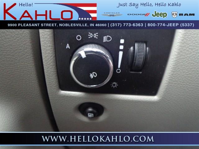 2011 Jeep Grand Cherokee LS