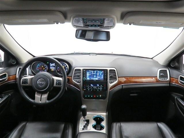 2011 Jeep Grand Cherokee SLT 25