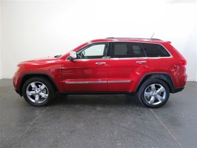 2011 Jeep Grand Cherokee SLT 25