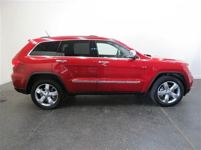 2011 Jeep Grand Cherokee SLT 25