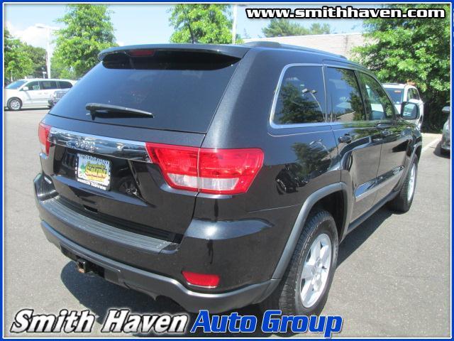 2011 Jeep Grand Cherokee LX Sunroof