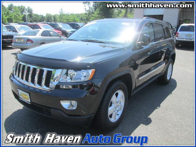 2011 Jeep Grand Cherokee LX Sunroof