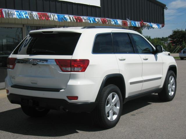 2011 Jeep Grand Cherokee LS