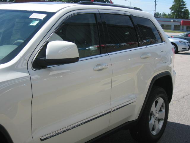 2011 Jeep Grand Cherokee LS