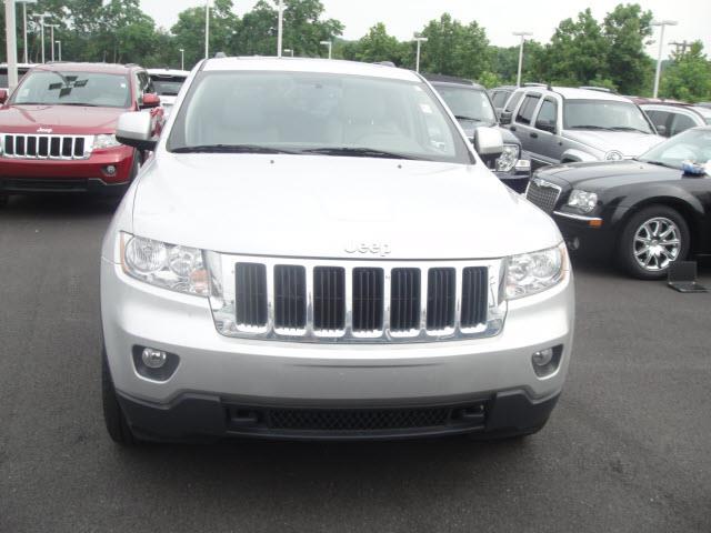 2011 Jeep Grand Cherokee LS