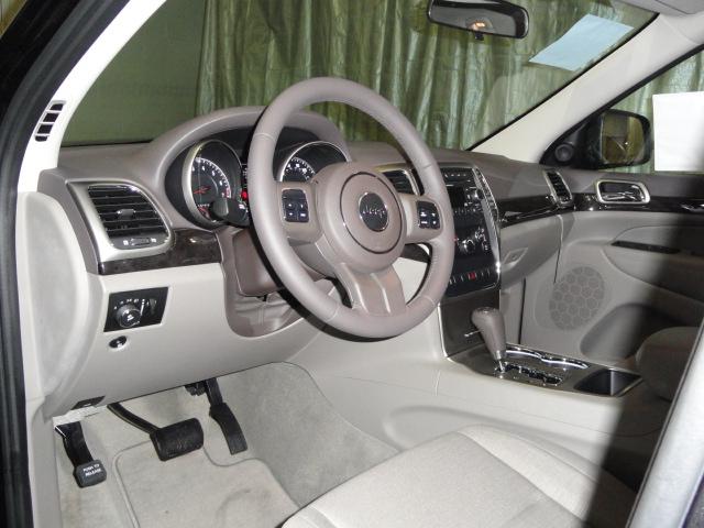 2011 Jeep Grand Cherokee LS