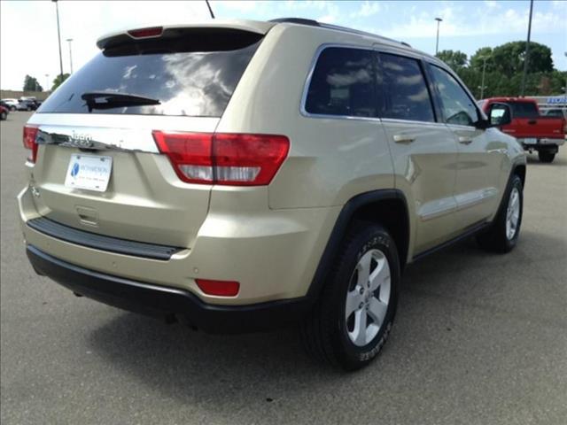 2011 Jeep Grand Cherokee LS