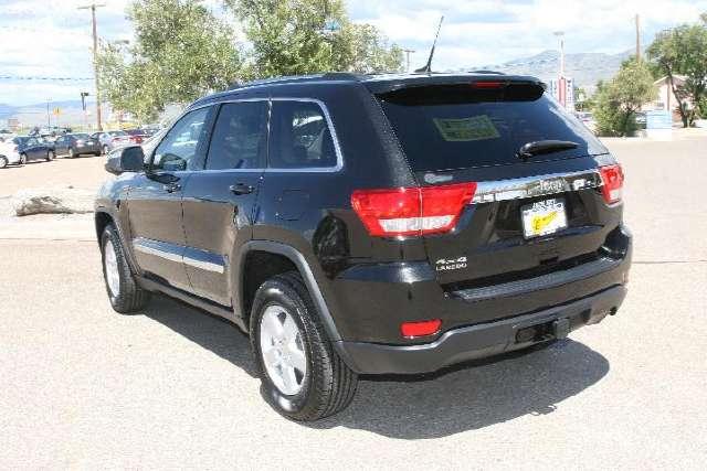 2011 Jeep Grand Cherokee LS