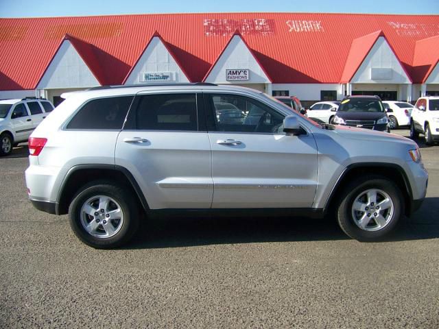 2011 Jeep Grand Cherokee Base W/nav.sys