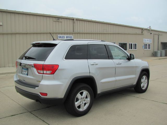 2011 Jeep Grand Cherokee Base W/nav.sys