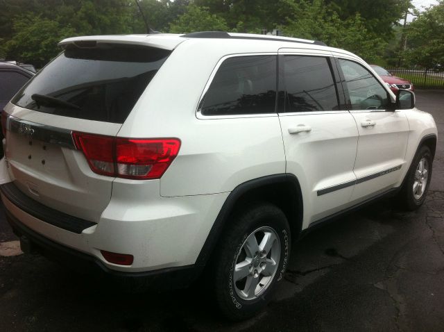 2011 Jeep Grand Cherokee Base W/nav.sys